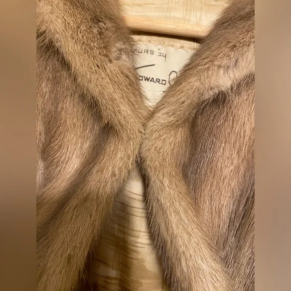 FURS BY EDWARD GLASSER CHICAGO Vintage Brown Fur Poncho / CAPE. One size - Picture 5 of 11